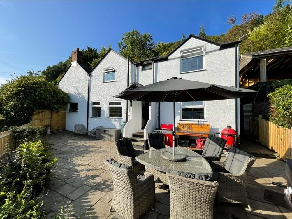 Crossways Cottage
